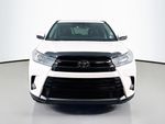 2017 Toyota Highlander SE - Blizzard Pearl exterior view 2