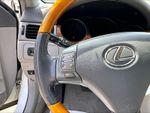 2005 Lexus ES 330 - White exterior view 13