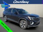 2024 Volkswagen Atlas 2.0T SE w/Technology - Deep Black Pearl exterior view 1
