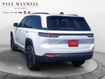 2026 Jeep Grand Cherokee Altitude - Bright White Clearcoat exterior view 14