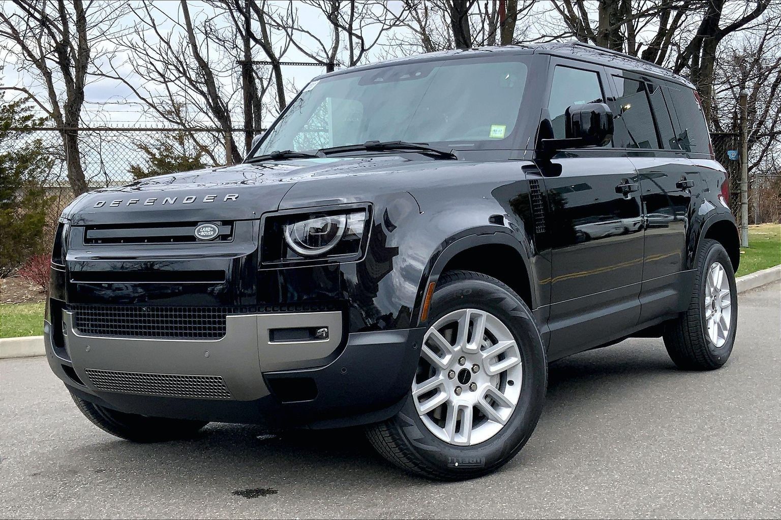2026 Land Rover Defender 110 P300 S AWD