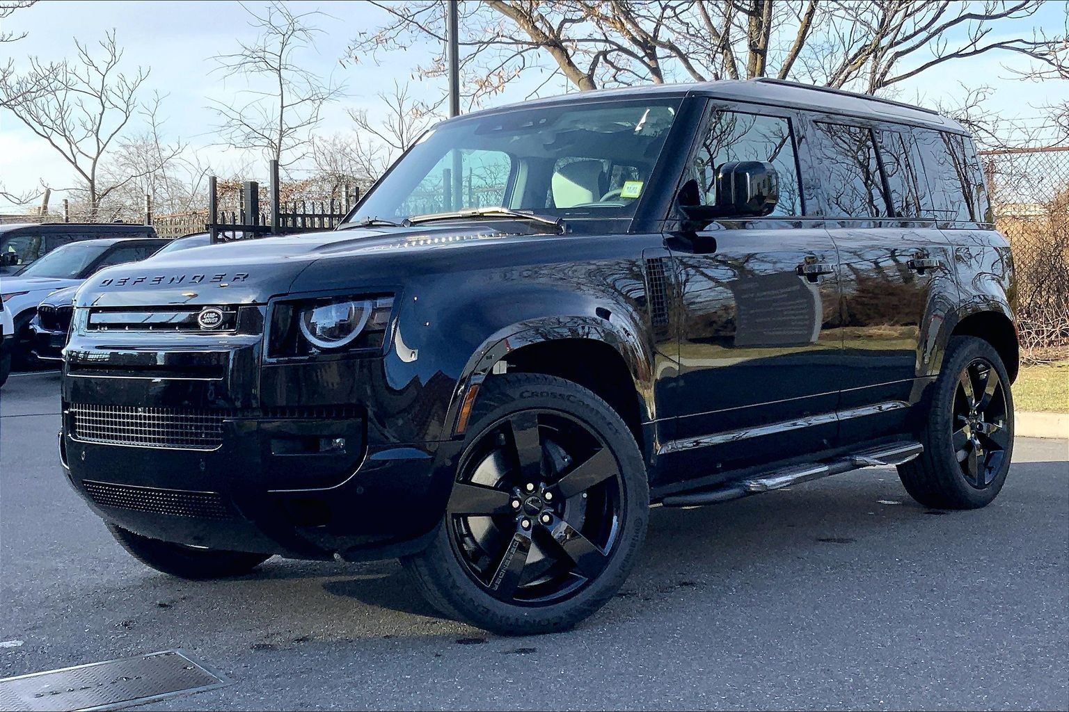 2026 Land Rover Defender 110 P400 X-Dynamic SE AWD