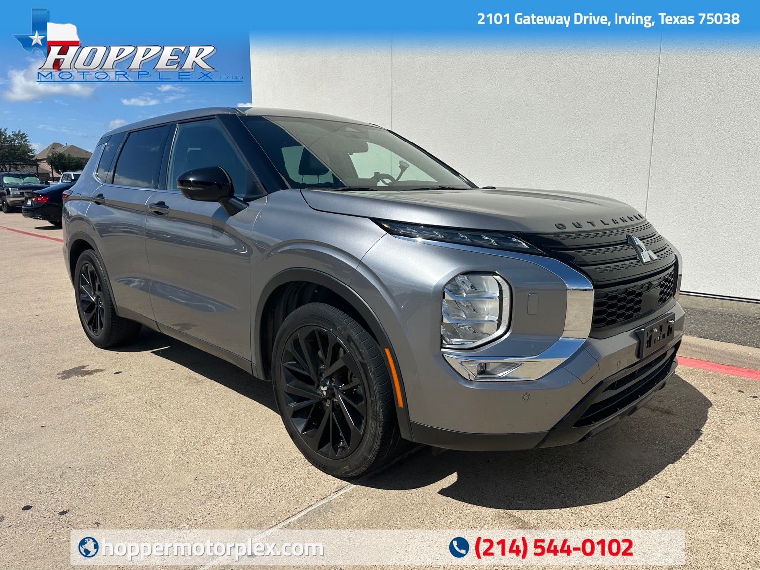Gray 2023 Mitsubishi Outlander SUV / Crossover  Continuously Variable Transmission