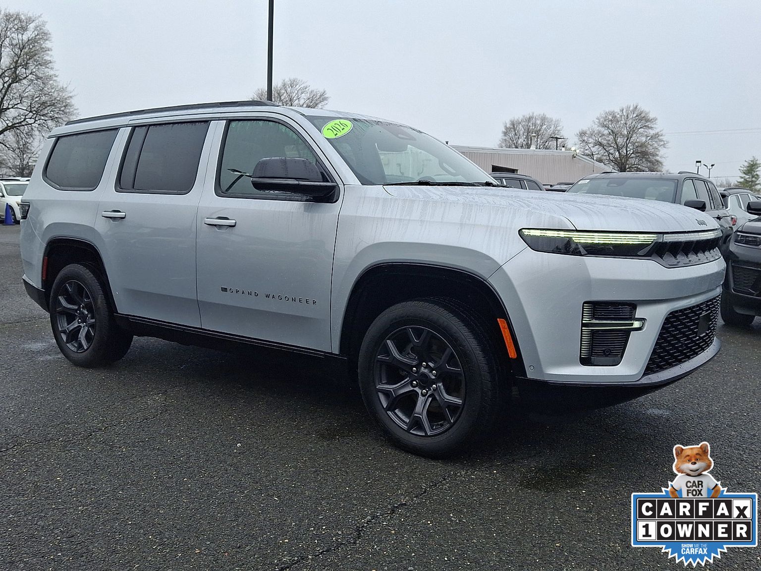 View vehicle photo 2