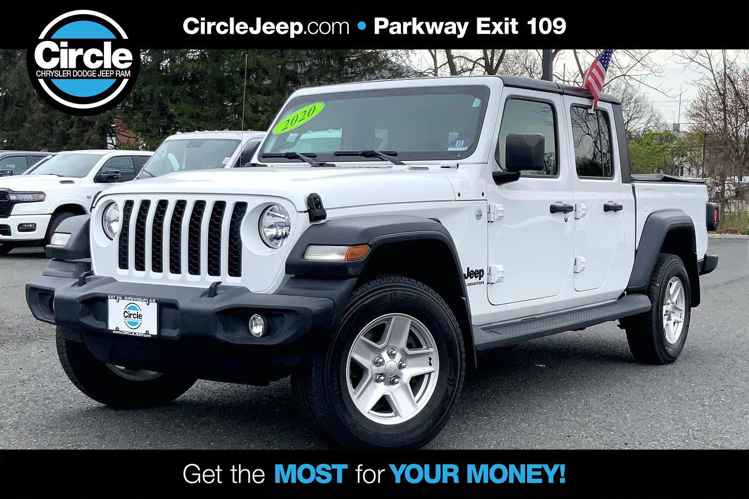Bright White Clearcoat 2020 Jeep Gladiator Sport Crew Cab 4WD Pickup Truck Four-Wheel Drive 8-Speed Automatic
