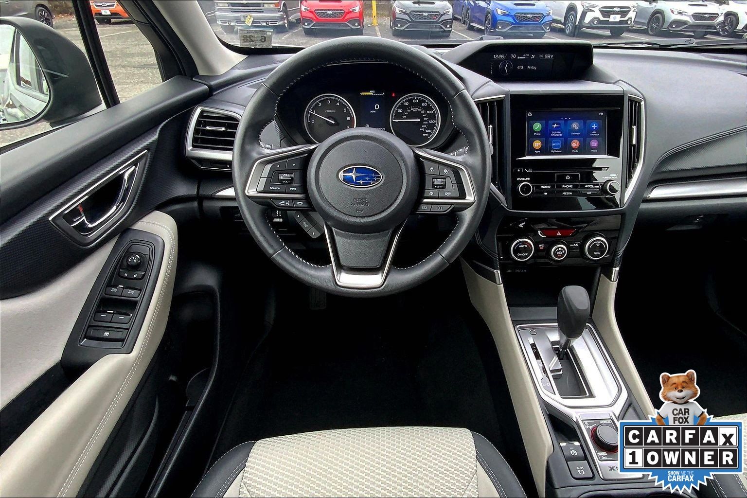 View vehicle photo 5