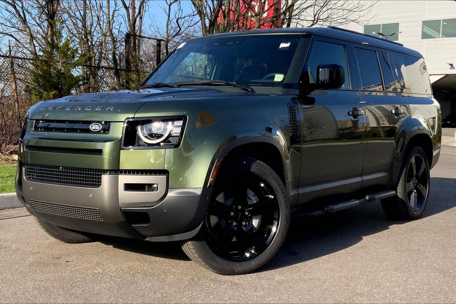 Woolstone Green Metallic 2026 Land Rover Defender 130 P300 S AWD SUV / Crossover All-Wheel Drive 8-Speed Automatic