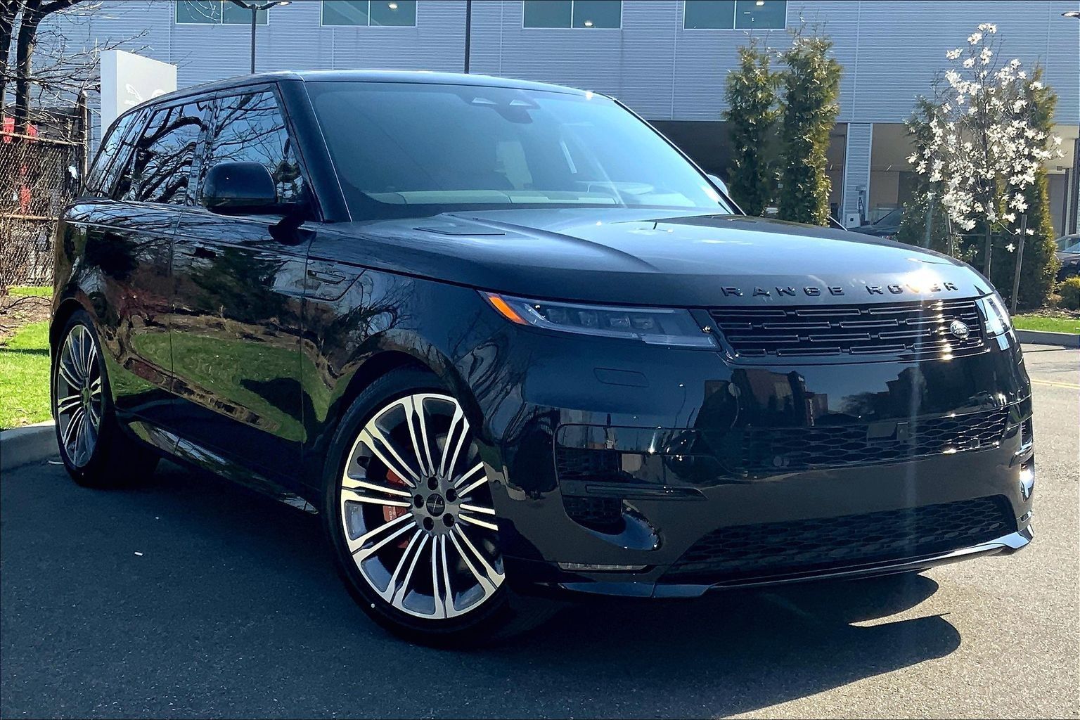 View vehicle photo 2