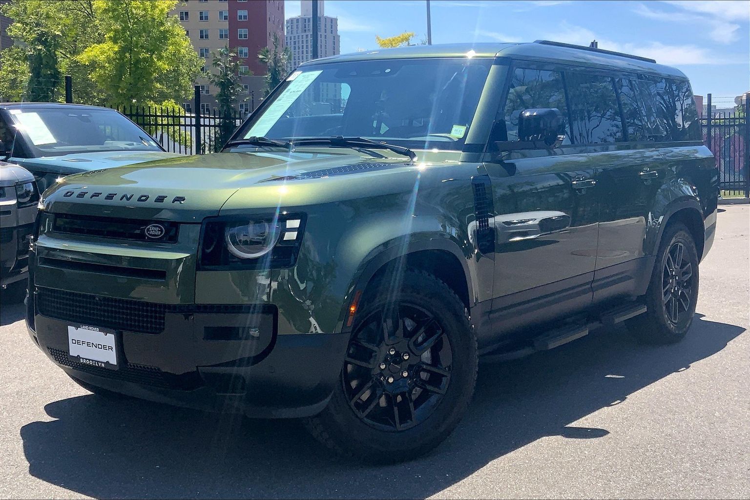 Woolstone Green Metallic 2026 Land Rover Defender 130 P300 S AWD SUV / Crossover All-Wheel Drive 8-Speed Automatic