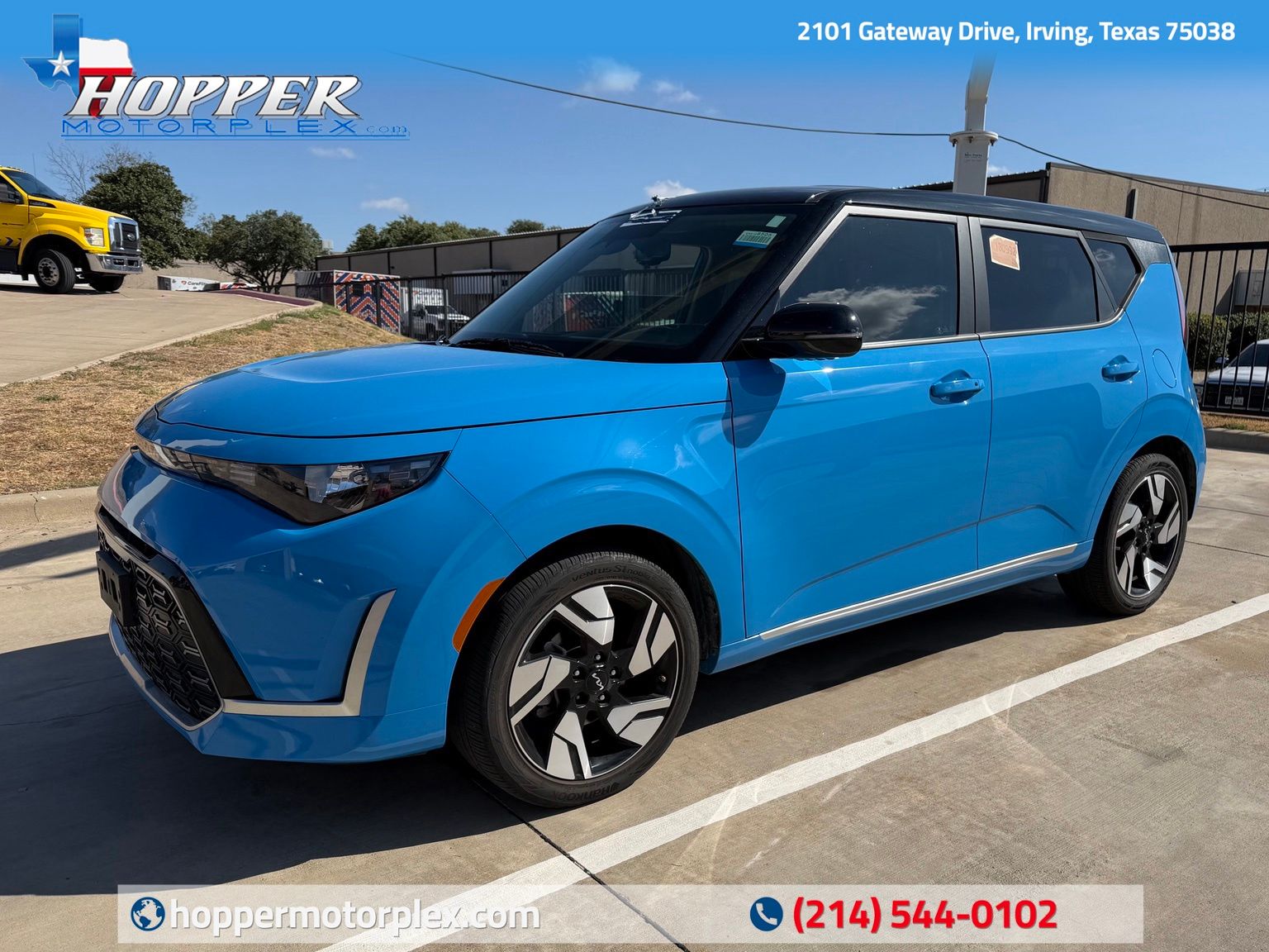 Surf Blue w/Black Roof 2024 Kia Soul SUV / Crossover Front-Wheel Drive Continuously Variable Transmission