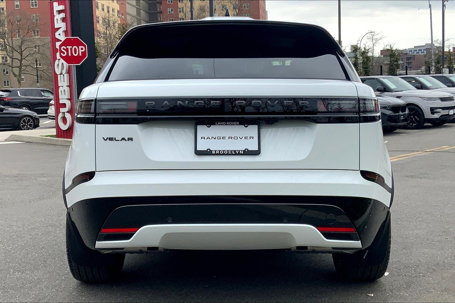 View vehicle photo 4