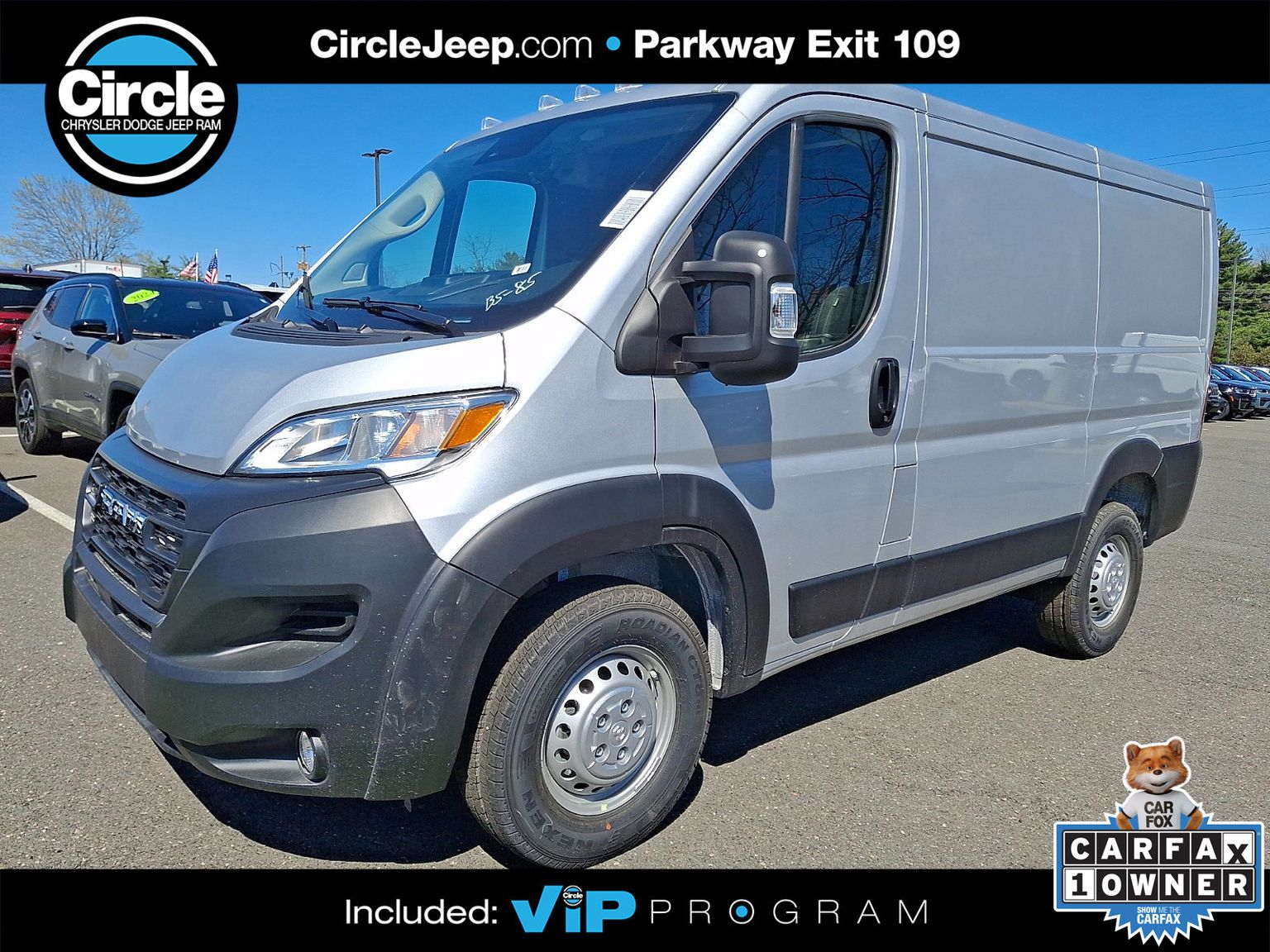 Bright Silver Clearcoat Metallic 2026 RAM ProMaster Van Front-Wheel Drive 9-Speed Automatic