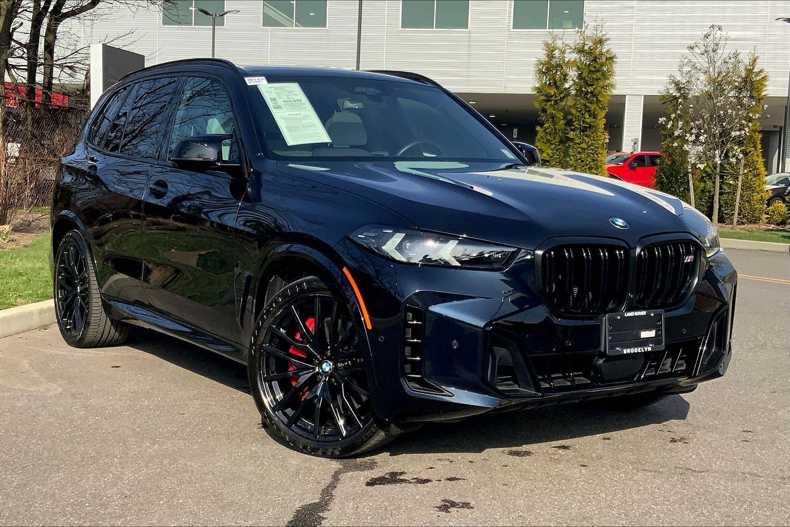 View vehicle photo 2