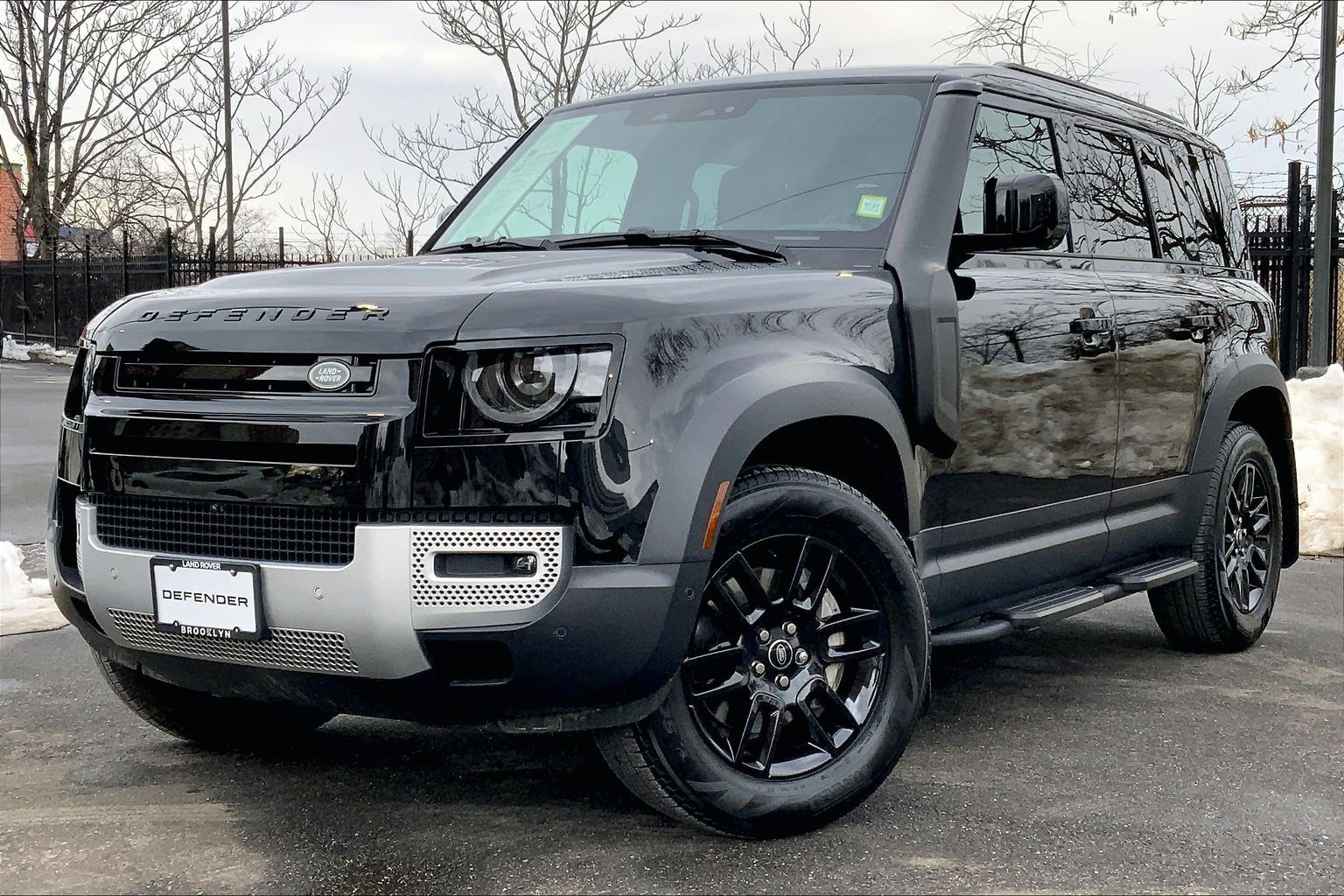 2025 Land Rover Defender 110 P300 S AWD