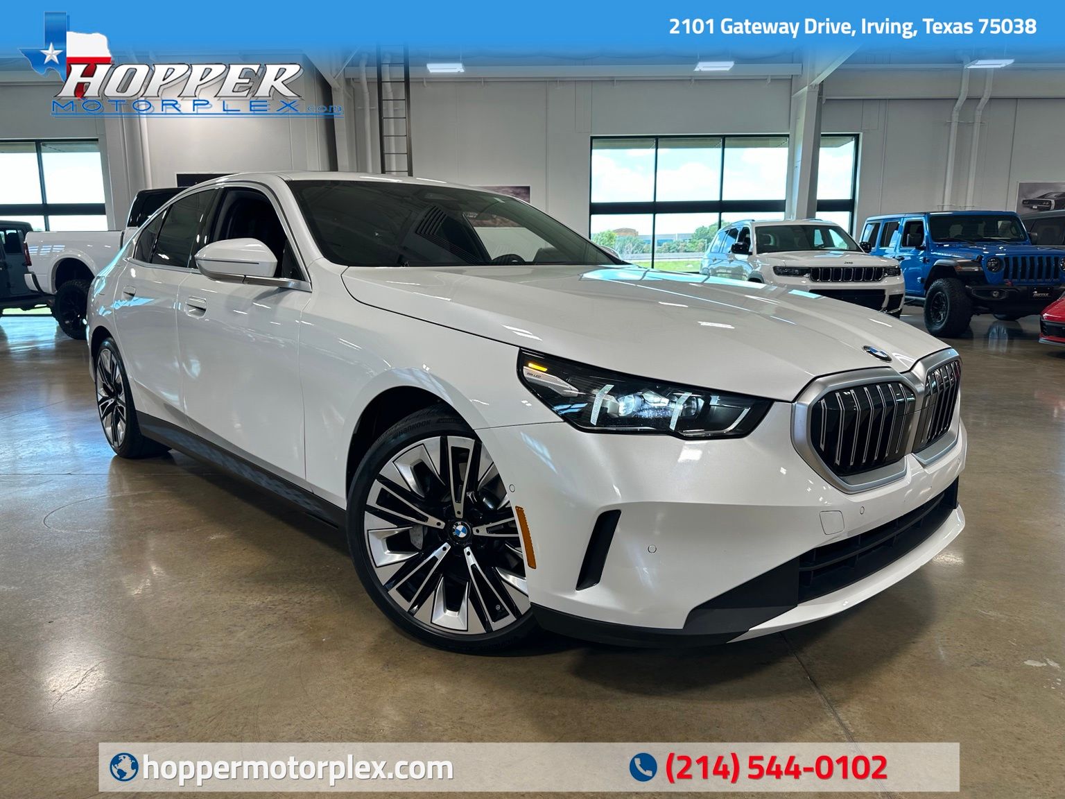 Mineral White Metallic 2024 BMW 5 Series Sedan Rear-Wheel Drive 8-Speed Automatic