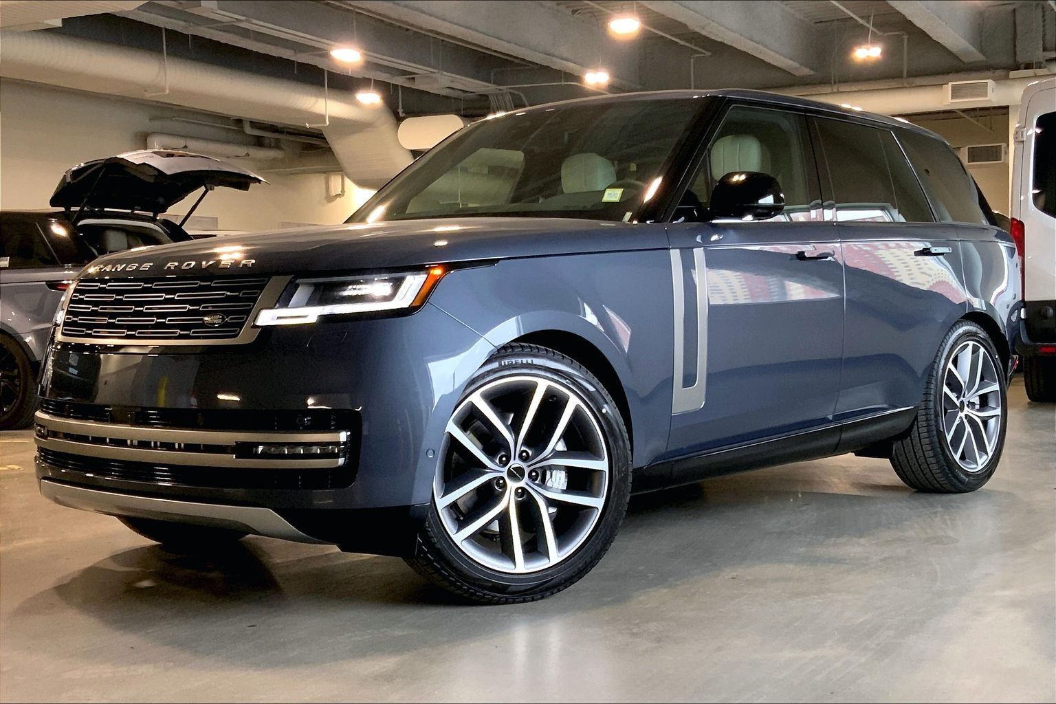 2026 Land Rover Range Rover P400 SE AWD