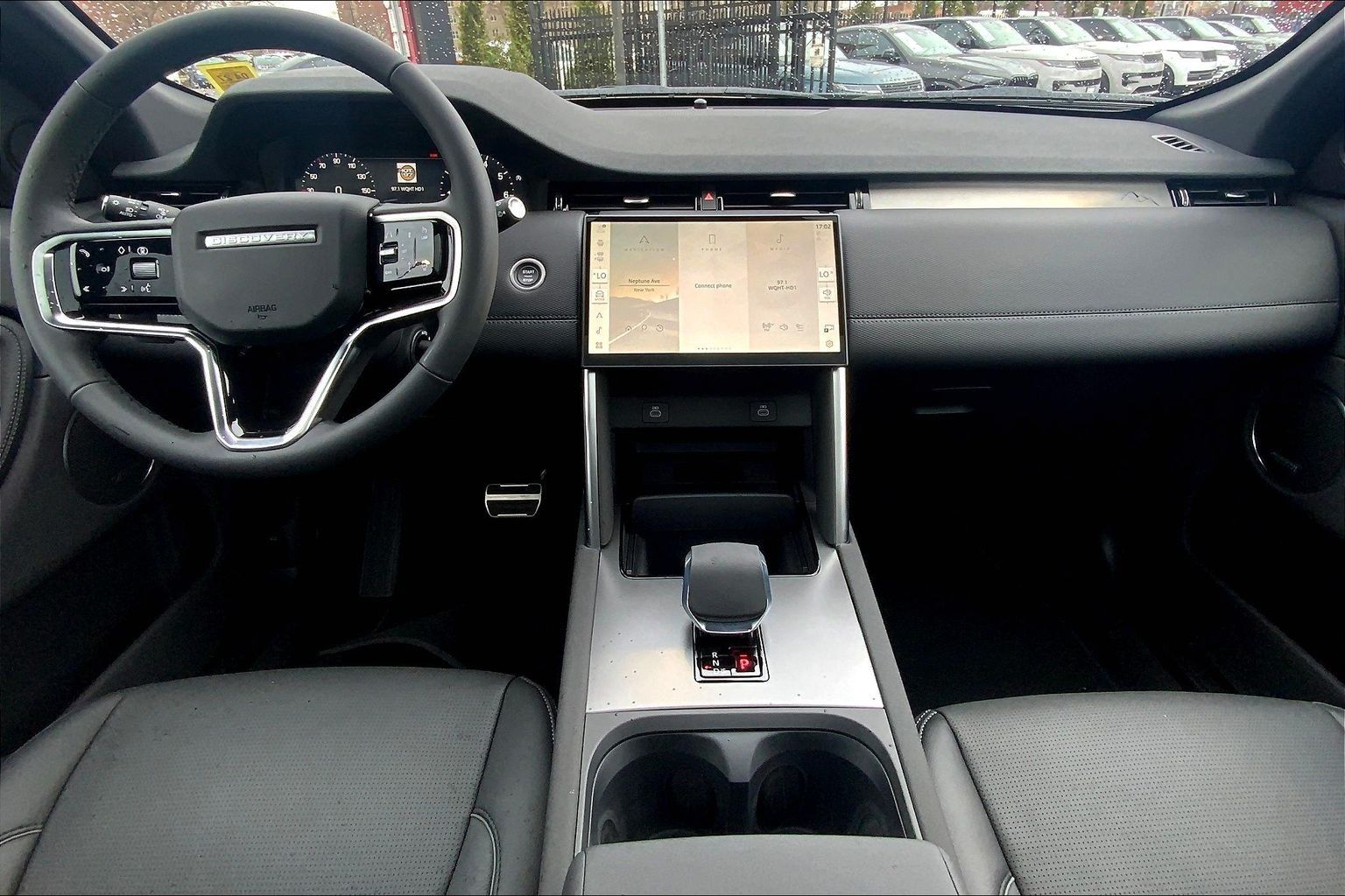 View vehicle photo 5