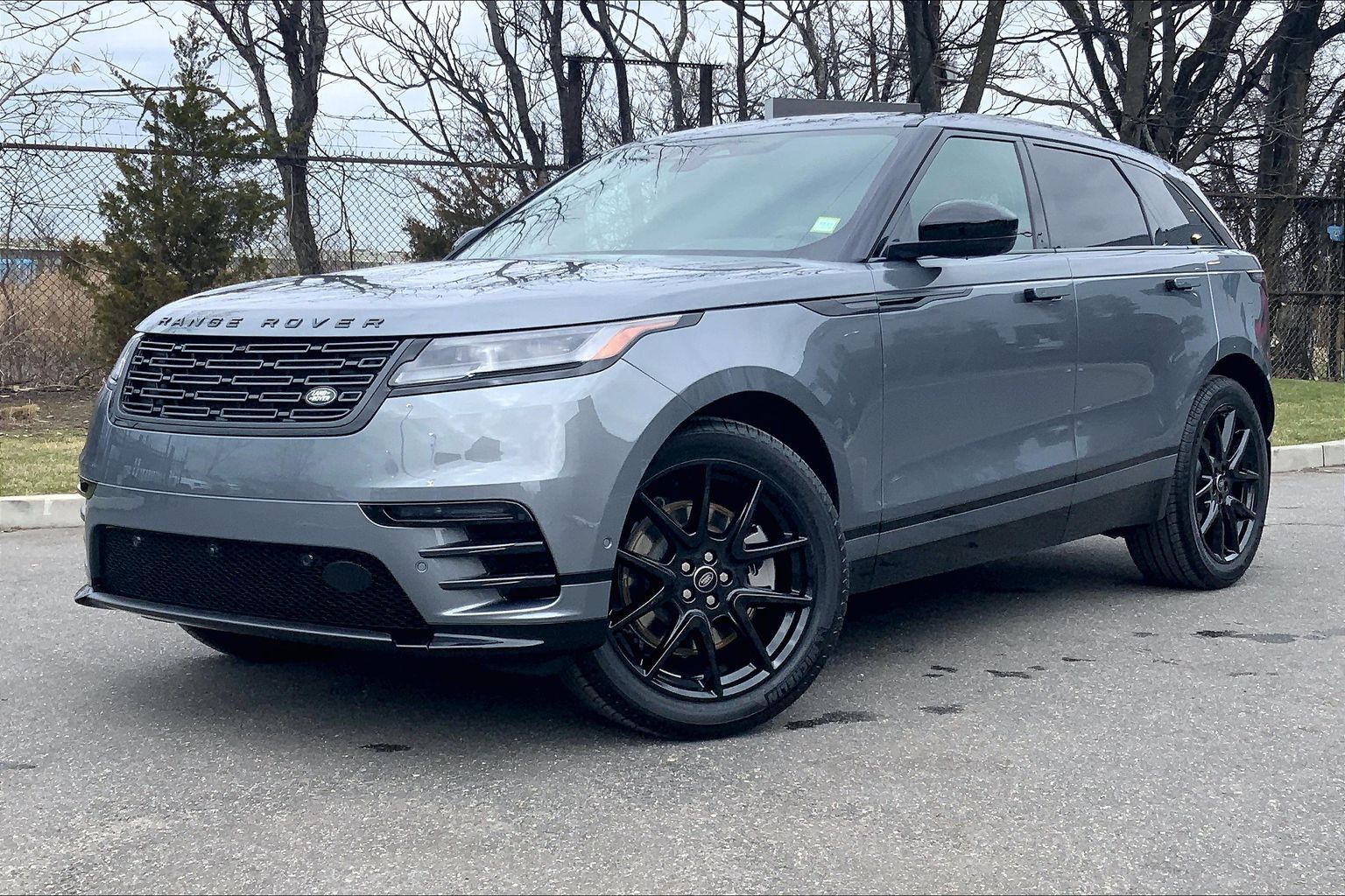 2026 Land Rover Range Rover Velar P250 Dynamic SE AWD