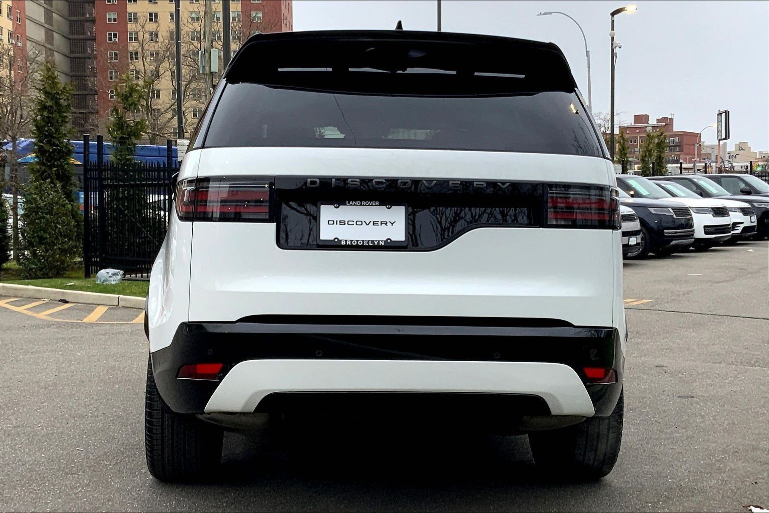 View vehicle photo 4