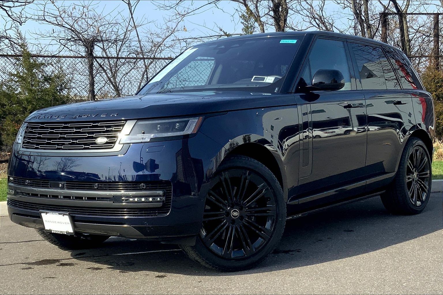 Portofino Blue Metallic 2023 Land Rover Range Rover P400 SE AWD SUV / Crossover All-Wheel Drive 8-Speed Automatic