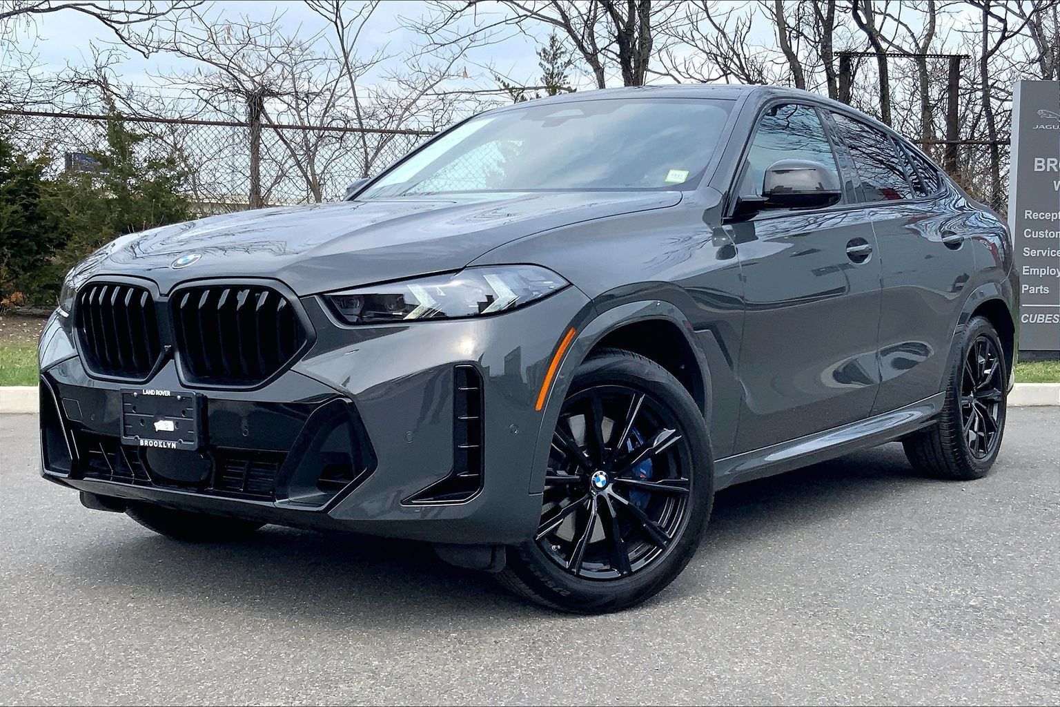 Gray (Dravit Grey Metallic) 2026 BMW X6 xDrive40i SUV / Crossover All-Wheel Drive 8-Speed Automatic