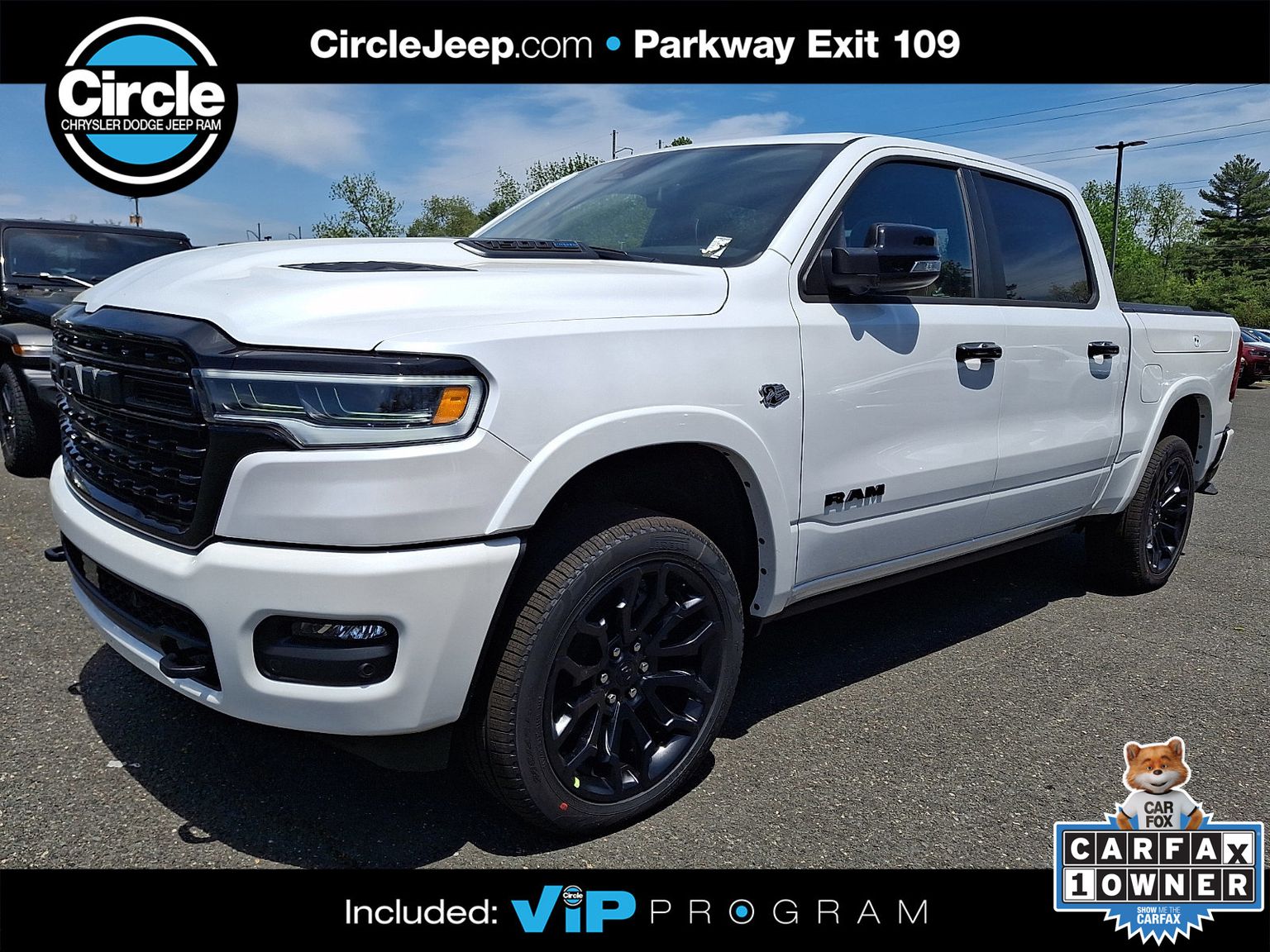 Ivory White Tri-Coat Pearlcoat 2026 RAM 1500 Pickup Truck Four-Wheel Drive 8-Speed Automatic