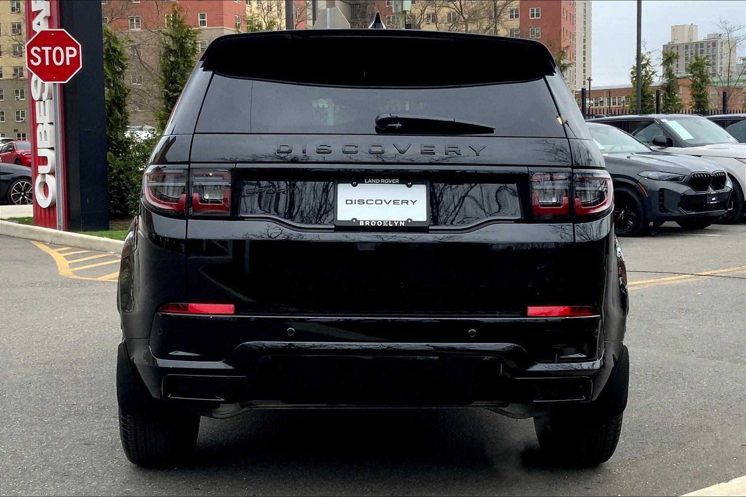 View vehicle photo 4