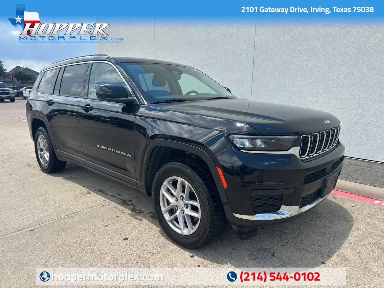 Diamond Black Crystal Pearlcoat 2025 Jeep Grand Cherokee Laredo X RWD SUV / Crossover 4X2 8-Speed Automatic