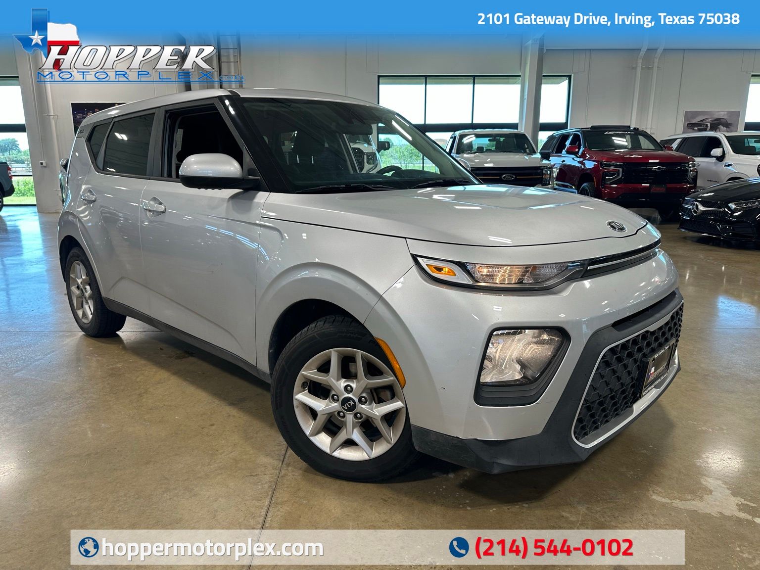 Sparkling Silver 2020 Kia Soul SUV / Crossover Front-Wheel Drive Continuously Variable Transmission