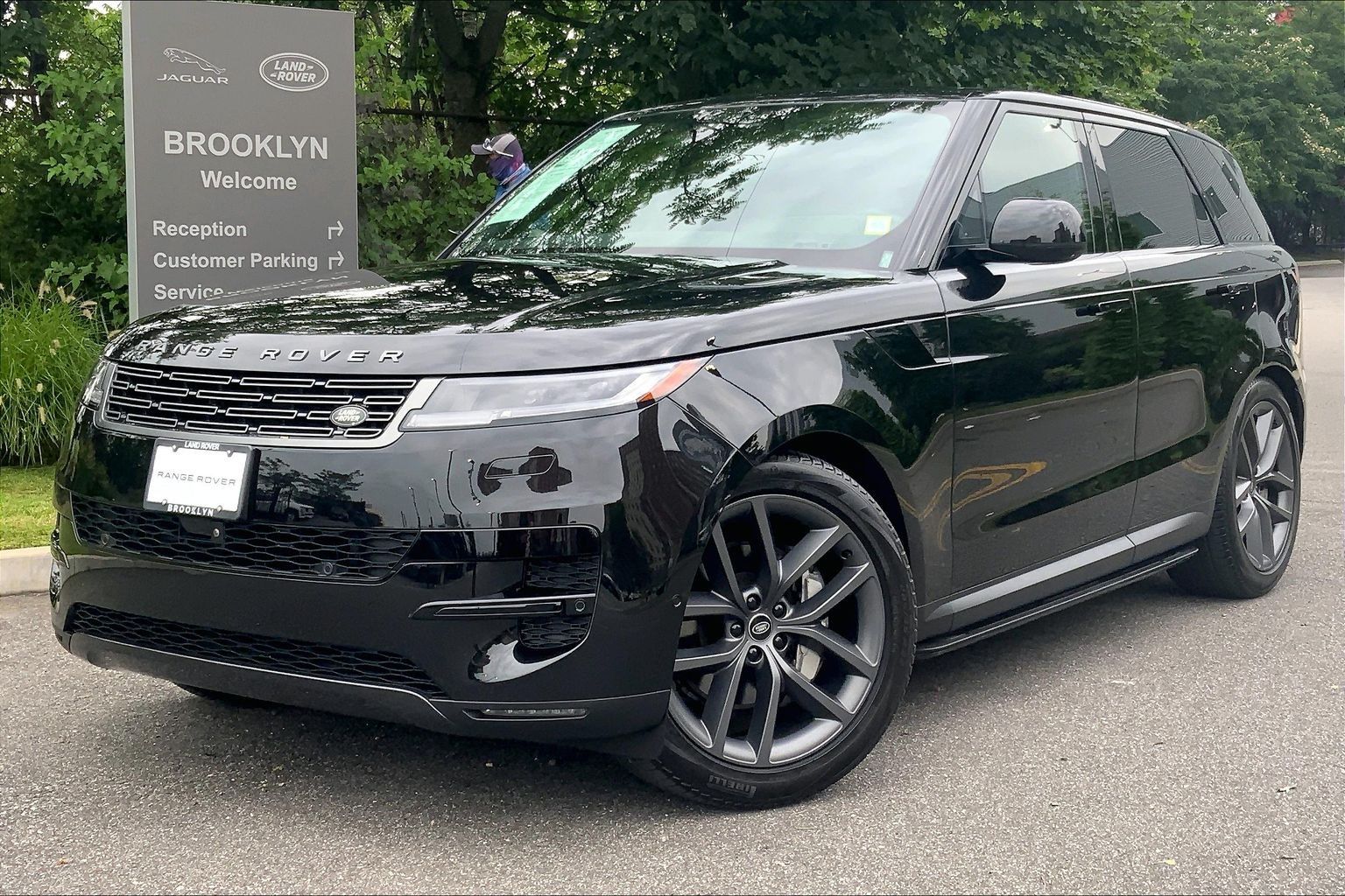 Santorini Black Metallic 2024 Land Rover Range Rover Sport SUV / Crossover All-Wheel Drive 8-Speed Automatic