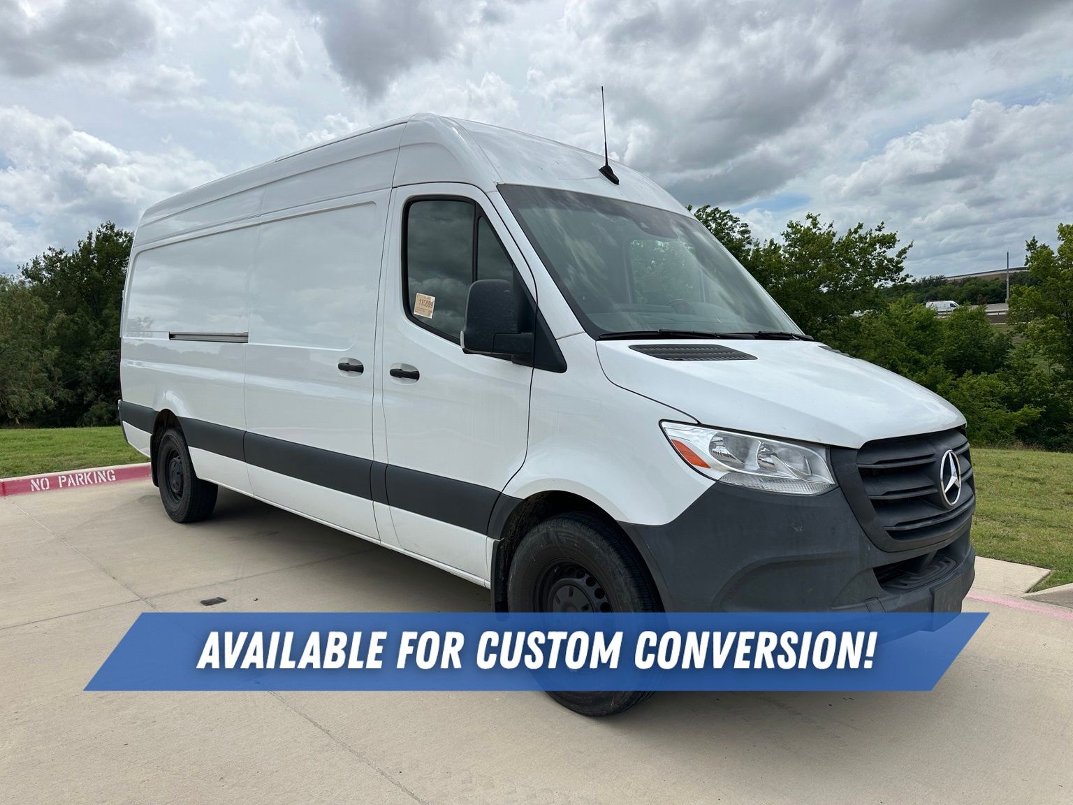 White 2022 Mercedes-Benz Sprinter Cargo 2500 170 V6 High Roof RWD Van 4X2 7-Speed Automatic