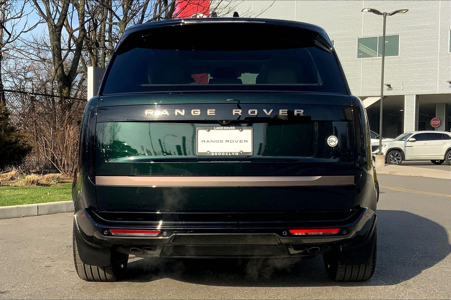 View vehicle photo 4