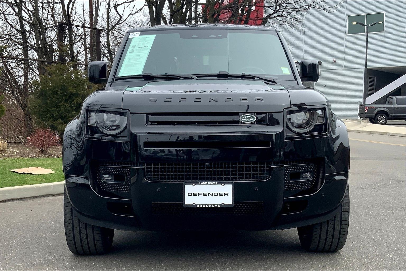 View vehicle photo 3