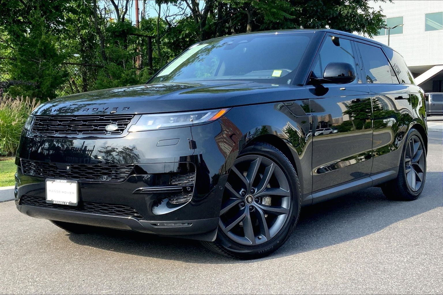 Santorini Black Metallic 2025 Land Rover Range Rover Sport SUV / Crossover All-Wheel Drive 8-Speed Automatic