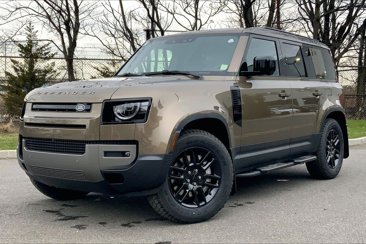 2026 Land Rover Defender 110 P300 S AWD