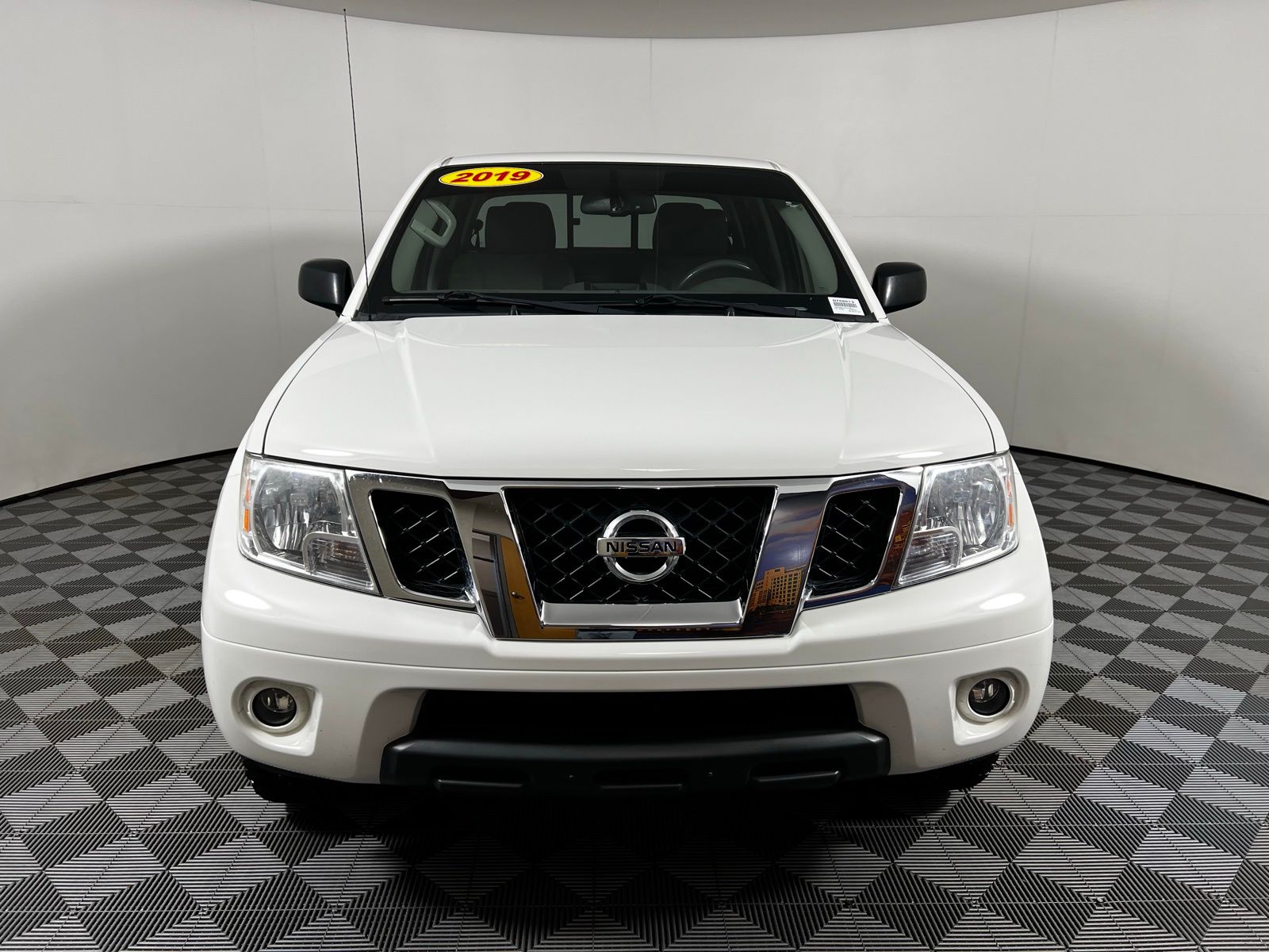Thumbnail: 2019 Nissan Frontier - 2