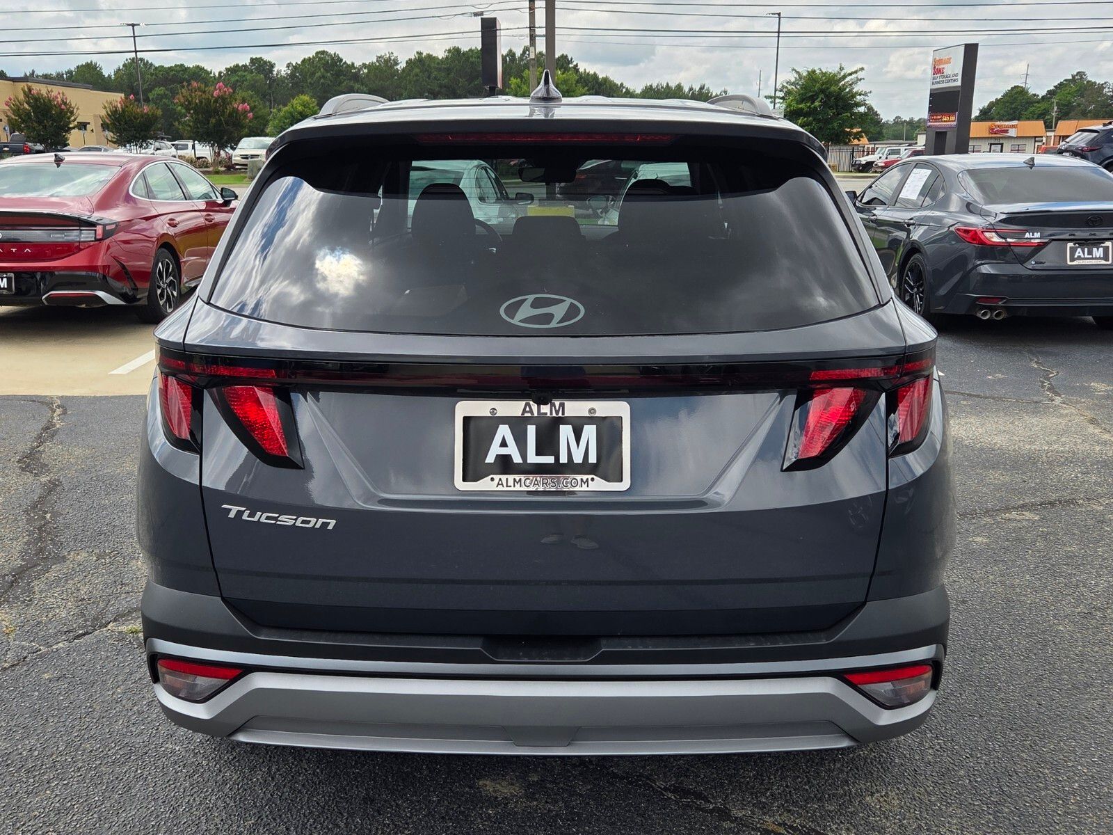 New 2026 Gray HYUNDAI SEL image 9