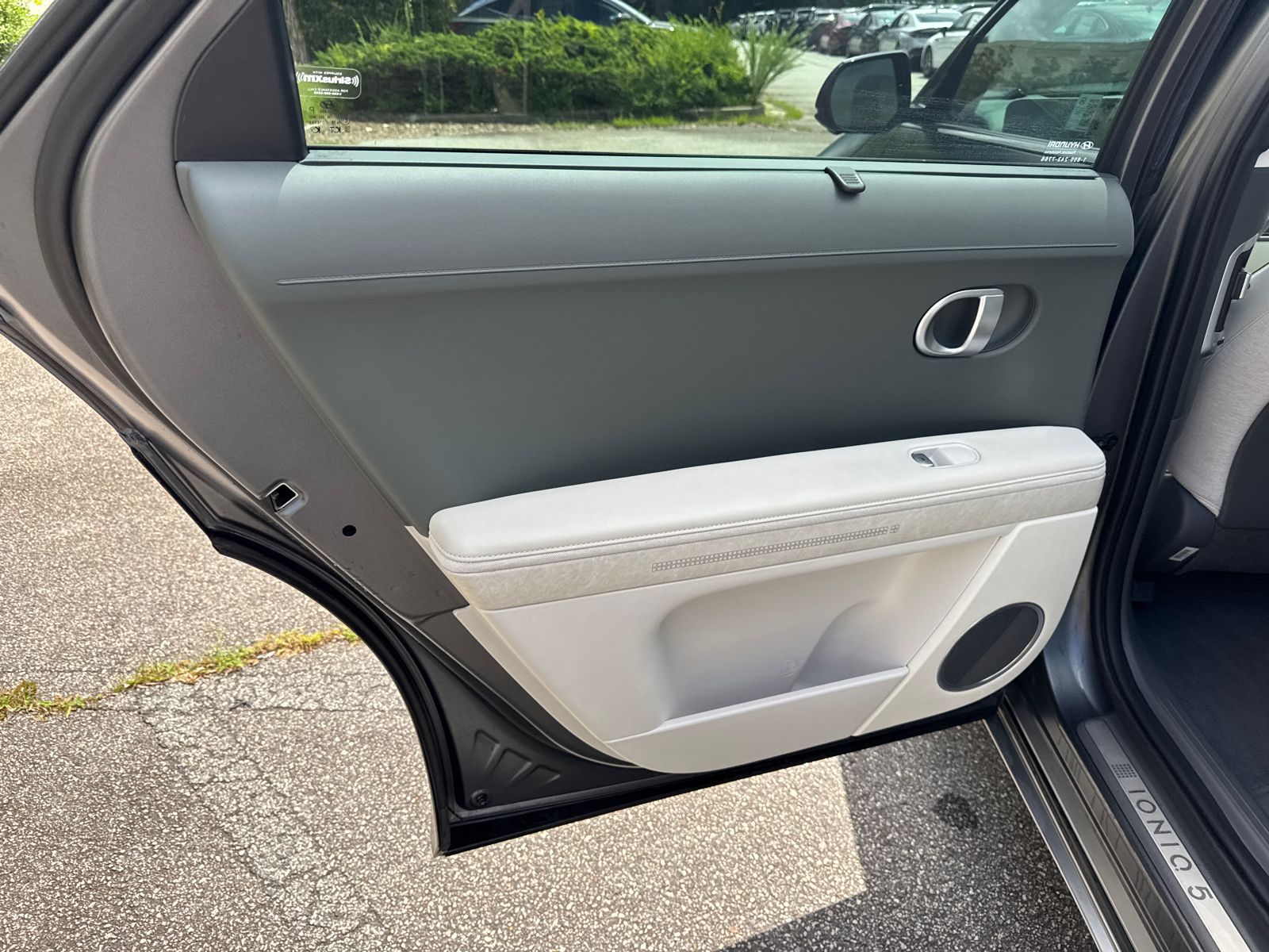 Used 2024 Gray Hyundai Limited image 22