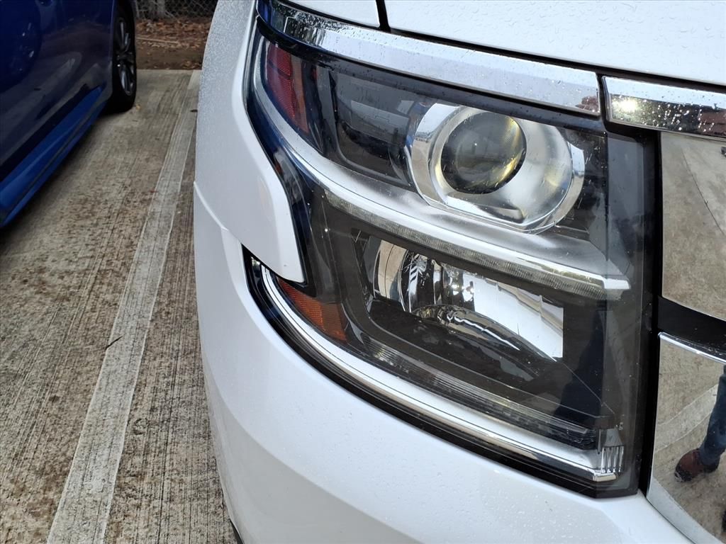 2019 Chevrolet Suburban Premier White at Victoria Chrysler Dodge Jeep Ram