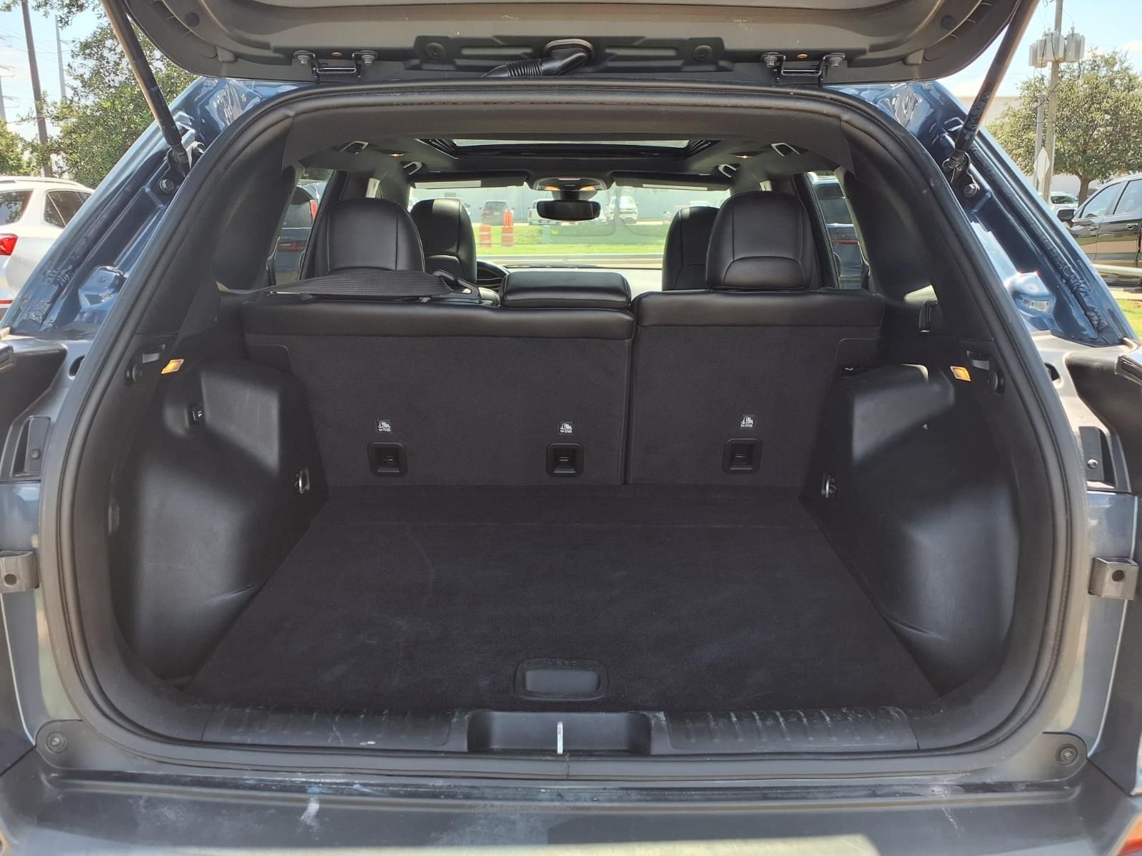 2021 Jeep Cherokee Latitude Lux Blue at Community Toyota
