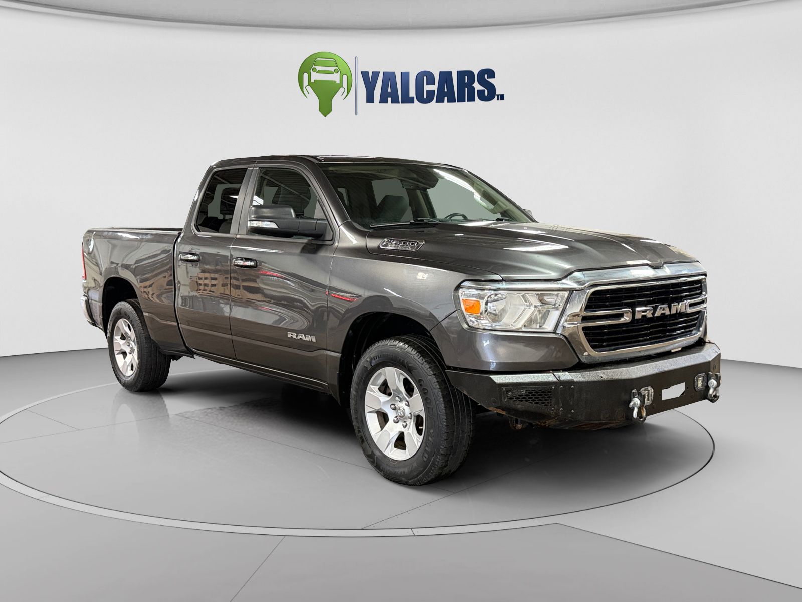View vehicle photo 7