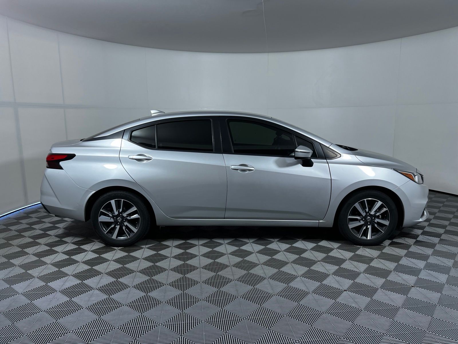 Thumbnail: 2021 Nissan Versa - 4