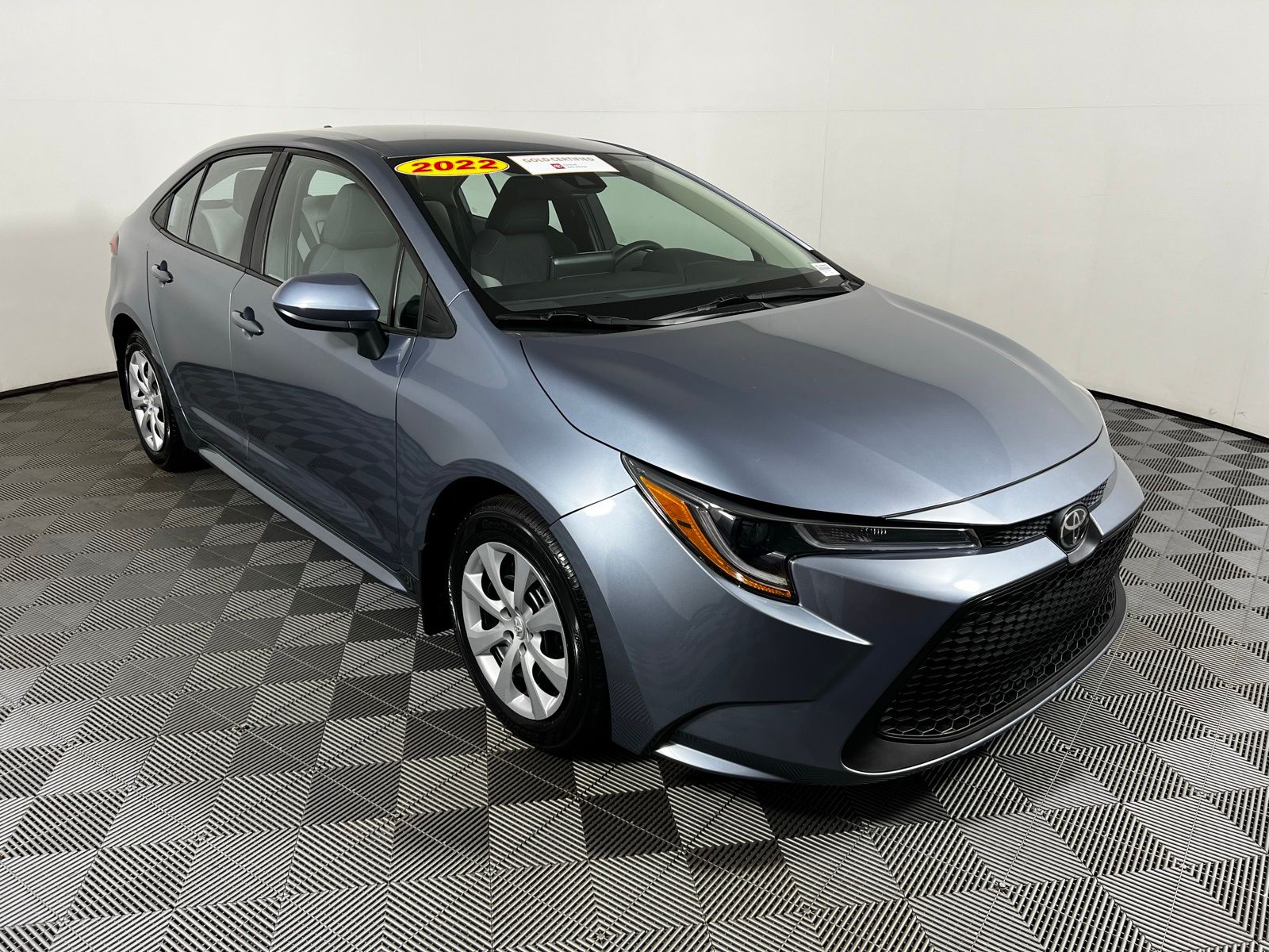 2022 Toyota Corolla LE 3