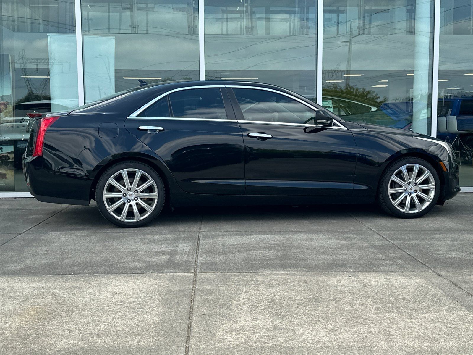 Used 2013 Cadillac ATS Luxury Collection with VIN 1G6AB5RX4D0127998 for sale in Wilsonville, OR