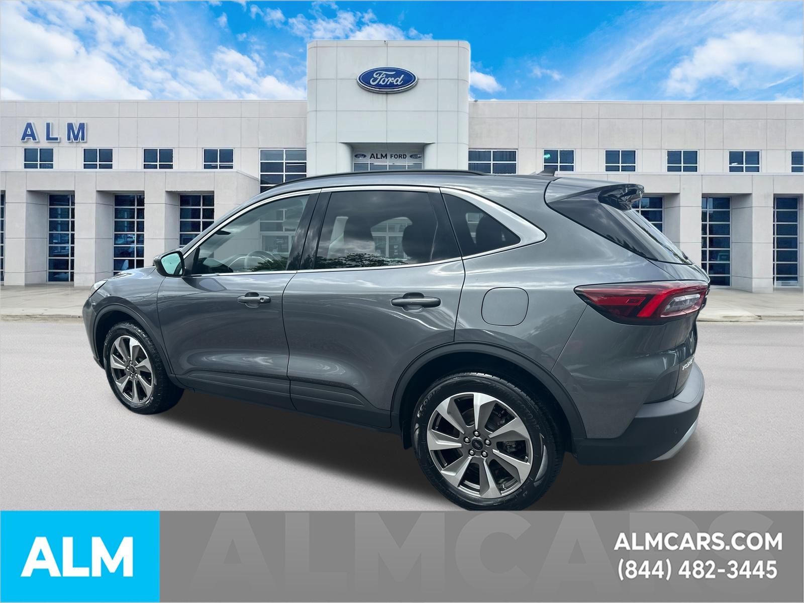 Certified Used 2025 Carbonized Gray Metallic Ford Platinum image 8