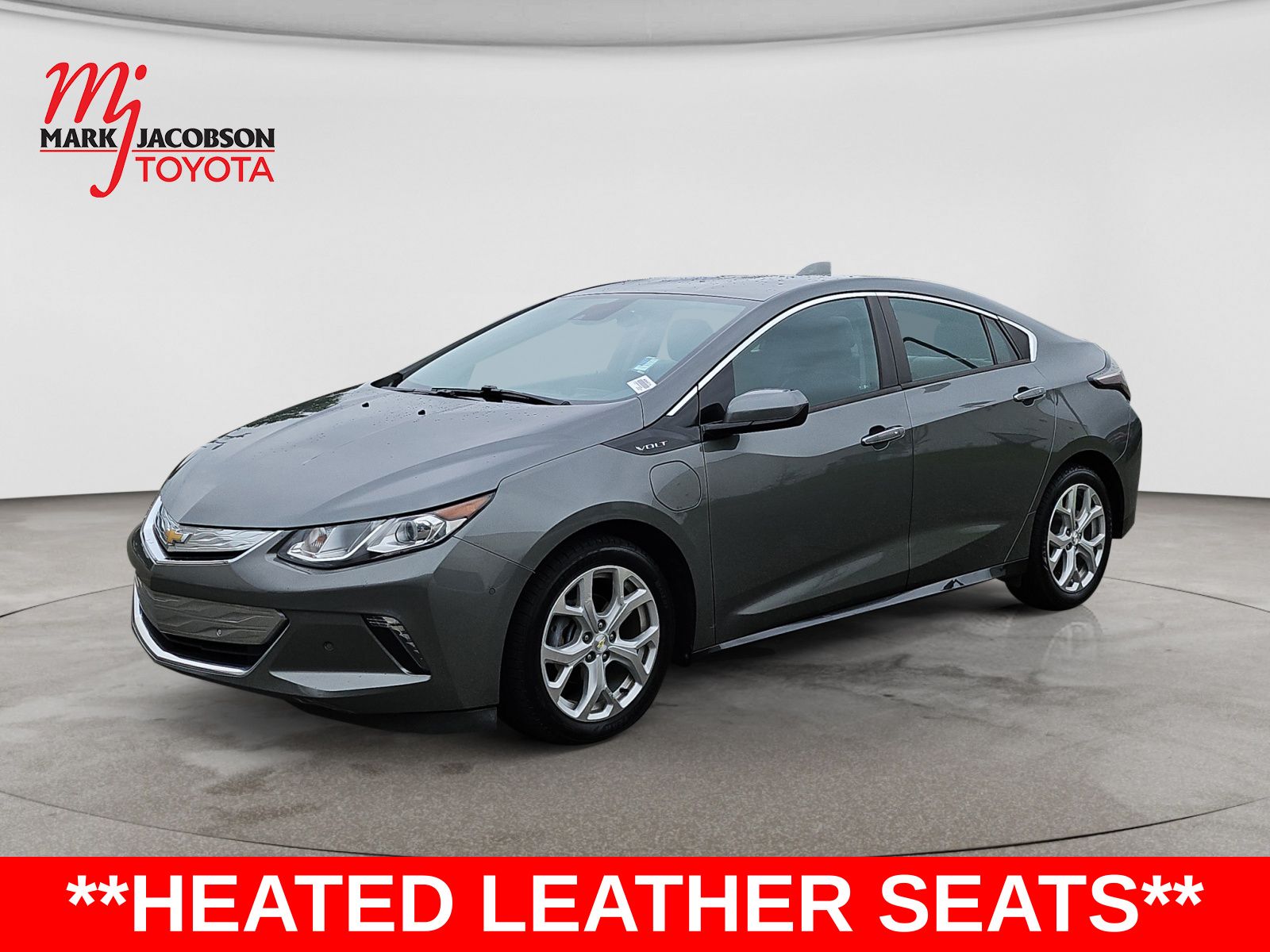 Gray Metallic 2017 Chevrolet Volt Hatchback Front-Wheel Drive 1-Speed Automatic