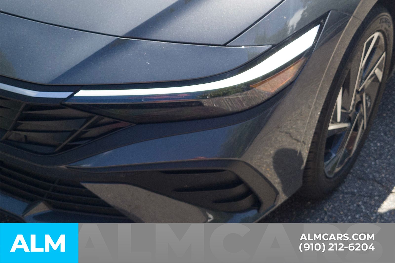 2025 Hyundai Elantra SEL Sport photo 9