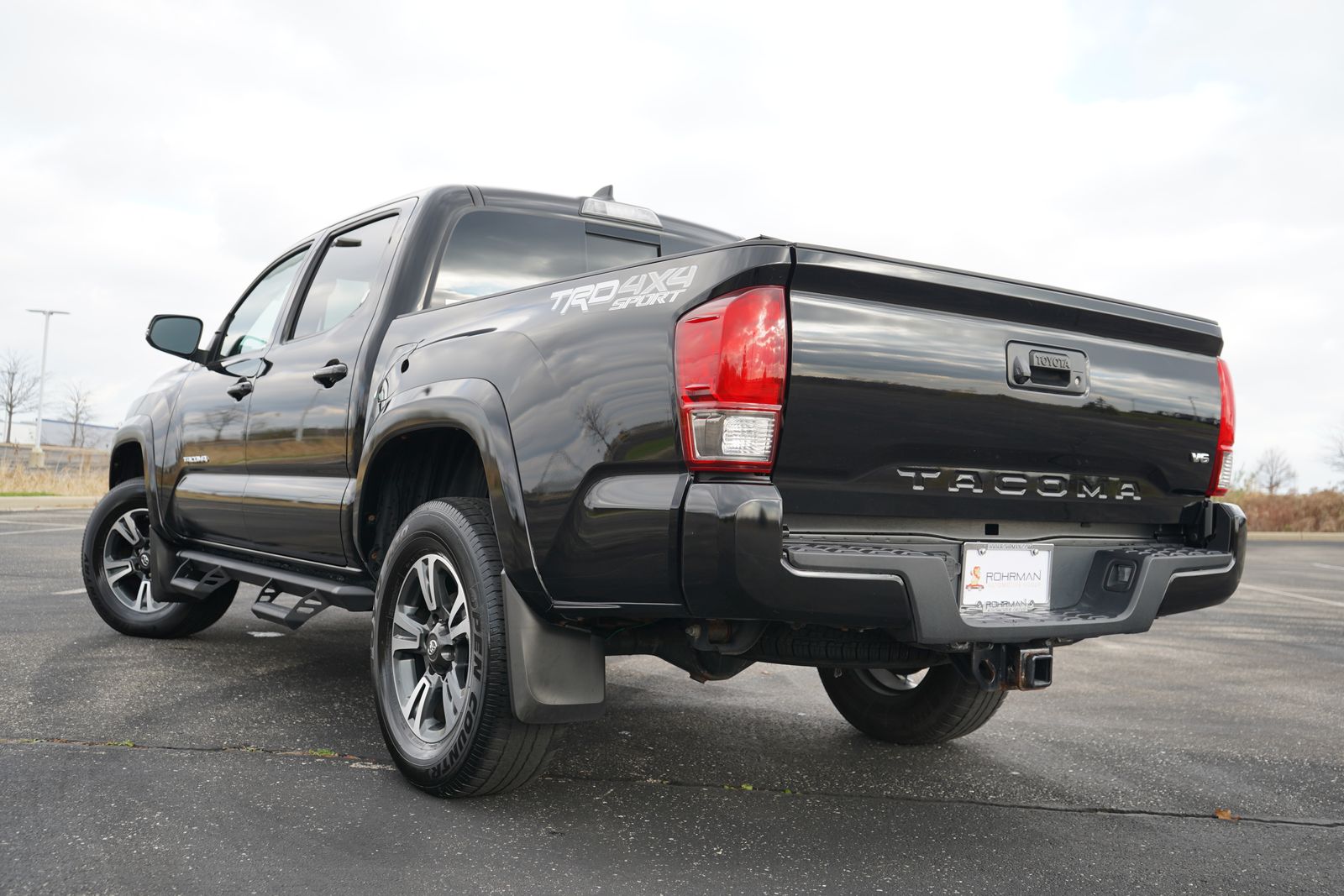 2017 Toyota Tacoma SR5 33