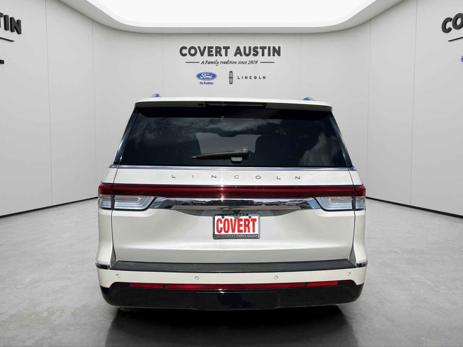Used Car 2024 Lincoln Navigator  Reserve For Sale Under $60,000 In Austin, Texas