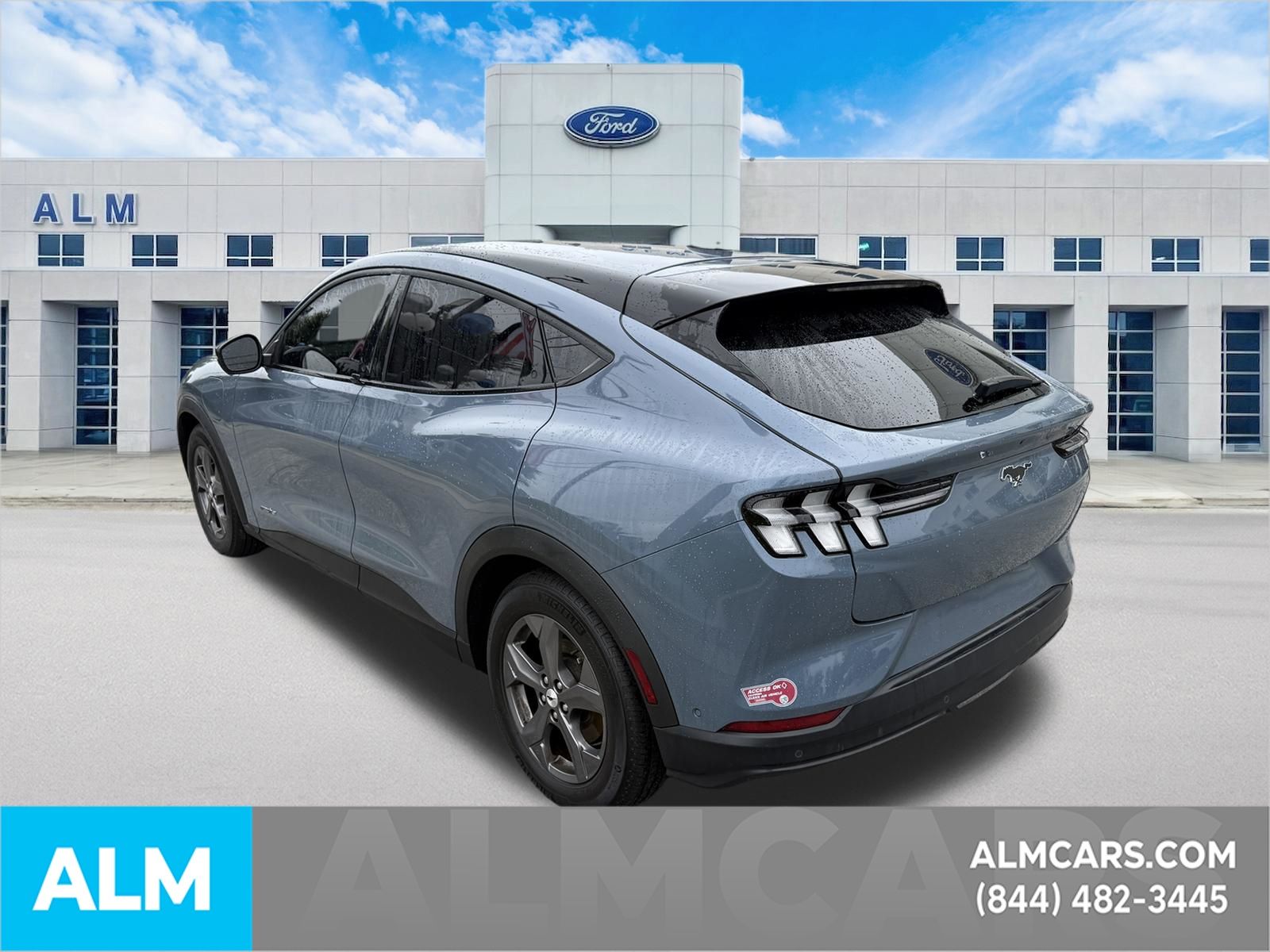 Used 2023 Blue Ford Select image 9